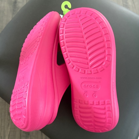 🌴Crocs Classic Crush Sandal Size W5 / M3 - Picture 7 of 8